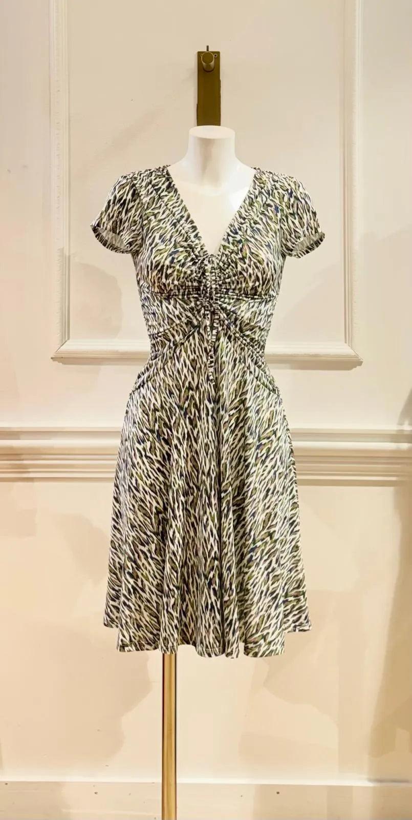 Robe Courte Romy Blanche Tigrée Verte